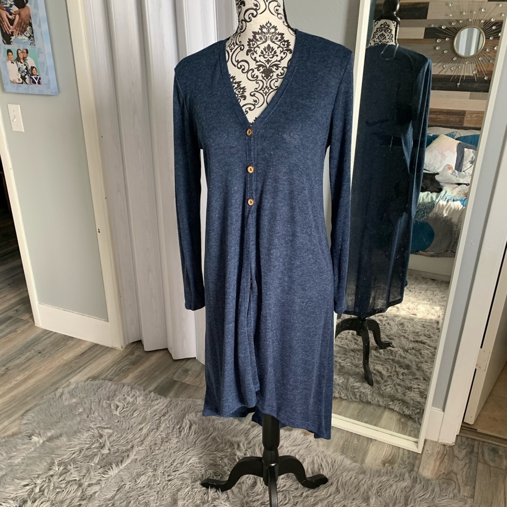 Long open cardigan